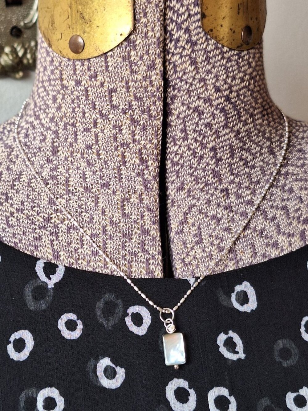 Irredescent Shell Bead Necklace